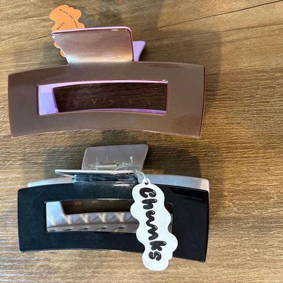 BUNDLE OF 2 - NWT Chunks Jumbo Box Claw (Brown/Lilac & Black/Taupe) - Picture 4 of 9